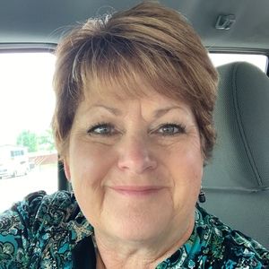 Meet your Posher, Vickie